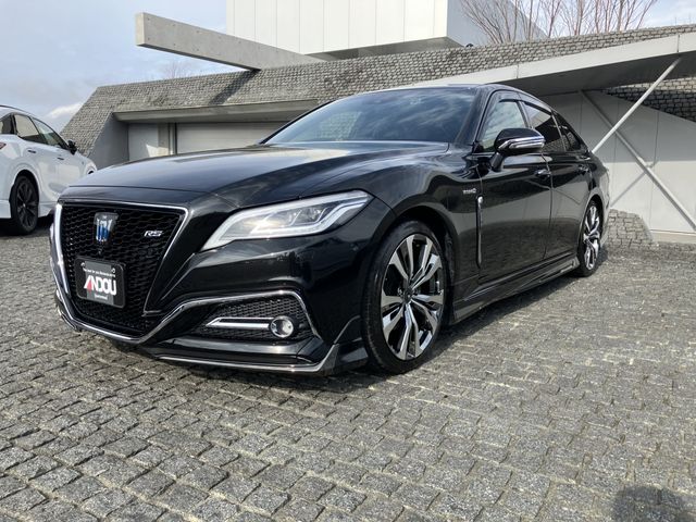 TOYOTA CROWN sedan hybrid 2019