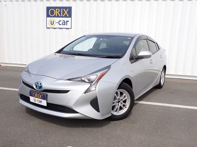 TOYOTA PRIUS 4WD 2018