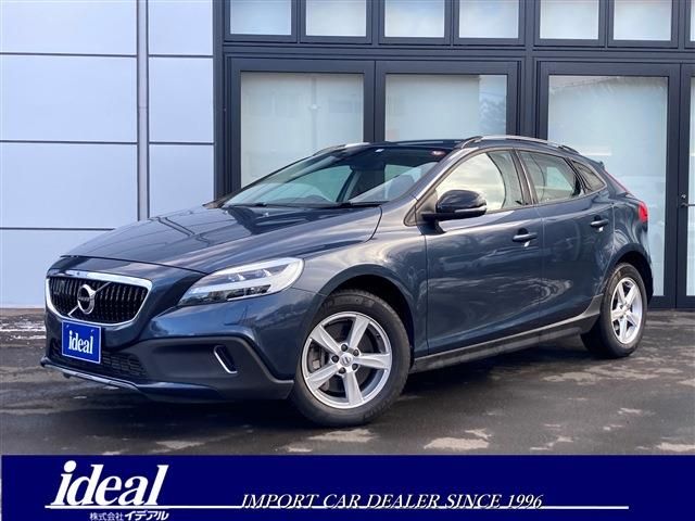 VOLVO V40 CROSS COUNTRY 2017