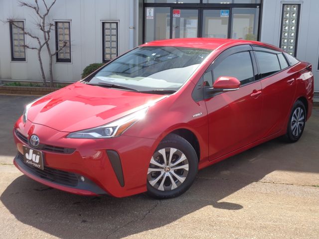 TOYOTA PRIUS 4WD 2019