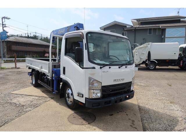 Isuzu ELF 2016