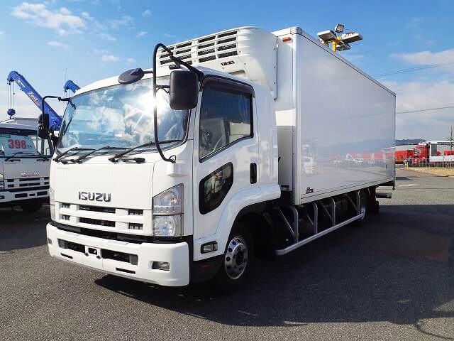 Isuzu FORWARD 2013