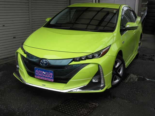 TOYOTA PRIUS PHV 2017