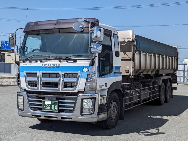 Isuzu GIGA 2013