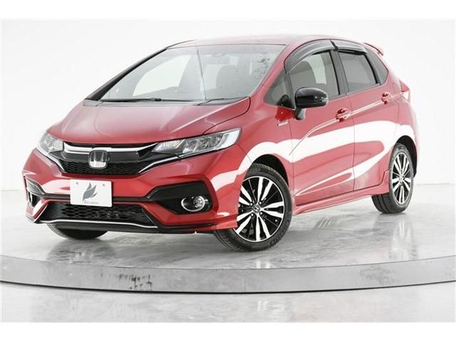 HONDA FIT HYBRID 2017