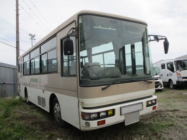 NISSAN DIESEL Space Runner 2003