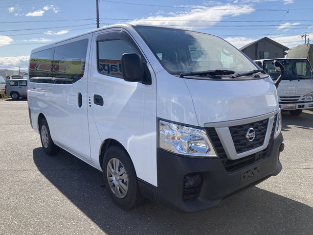 NISSAN NV350 CARAVAN 1.25t 2018