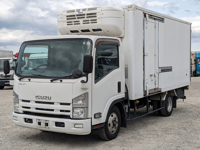 Isuzu ELF 2014