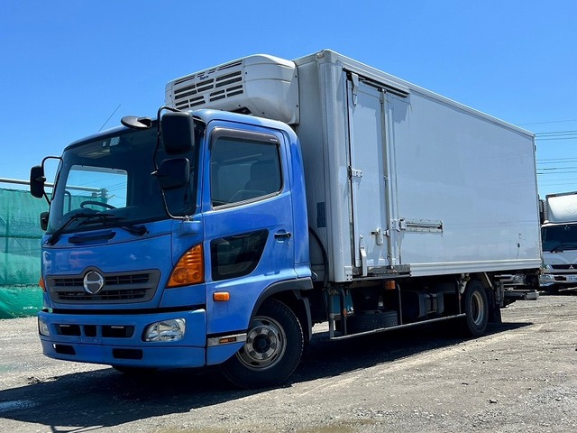 Hino RANGER 2013