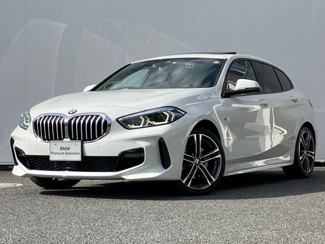 BMW 1series 2021