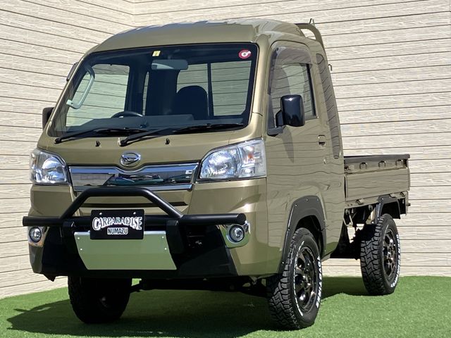 DAIHATSU HIJET truck 4WD 2017