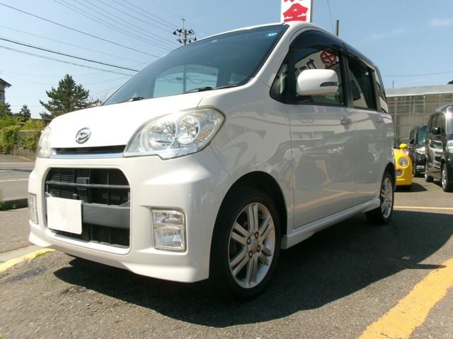 DAIHATSU TANTO Exe CUSTOM 2011