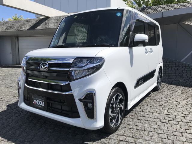 DAIHATSU TANTO CUSTOM 2022