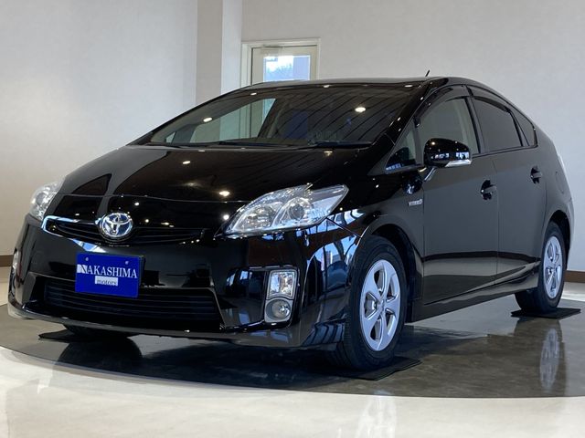 TOYOTA PRIUS 2011