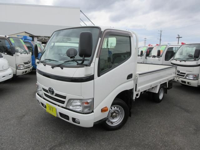 TOYOTA DYNA 2015