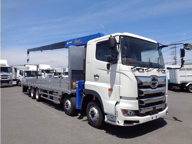 Hino PROFIA 2023