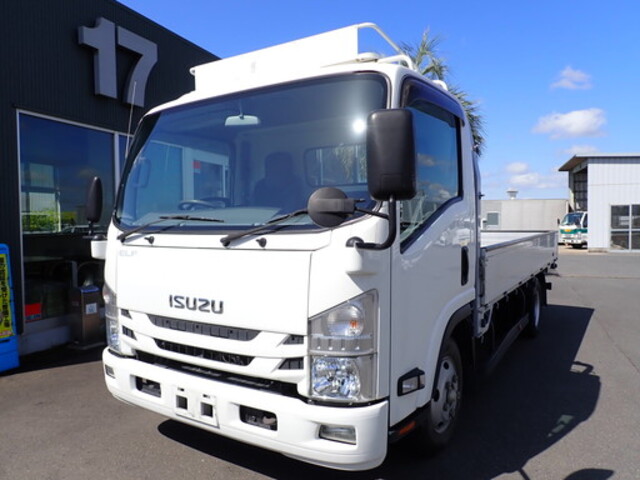 Isuzu ELF 2019