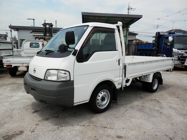 NISSAN VANETTE truck 2WD 2004