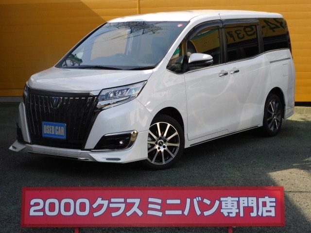 TOYOTA ESQUIRE HYBRID 2020