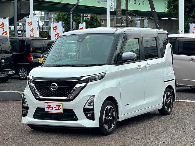 NISSAN ROOX 2020