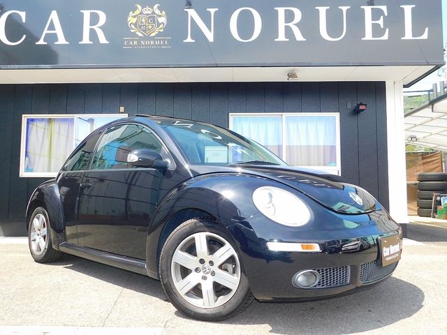 VOLKSWAGEN BEETLE 2008