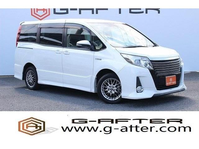 TOYOTA NOAH HYBRID 2016