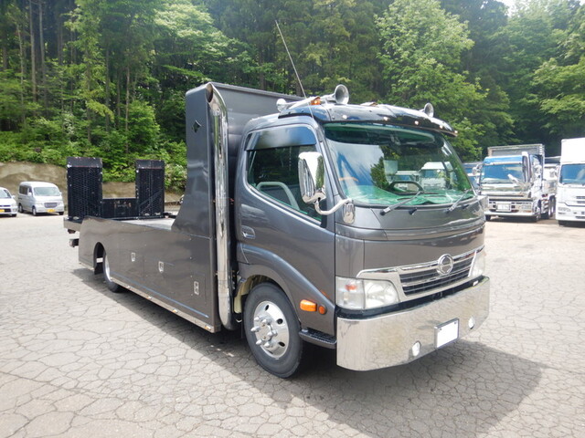 Toyota DYNA 2010