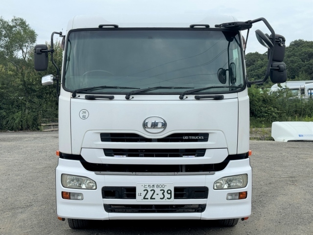 UD Trucks QUON 2008