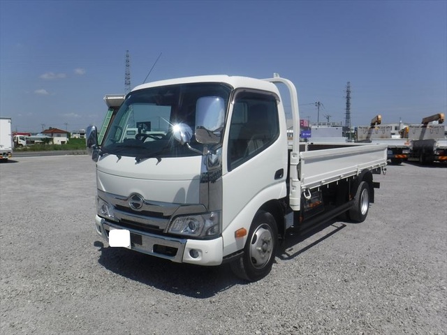 Hino DUTRO 2019