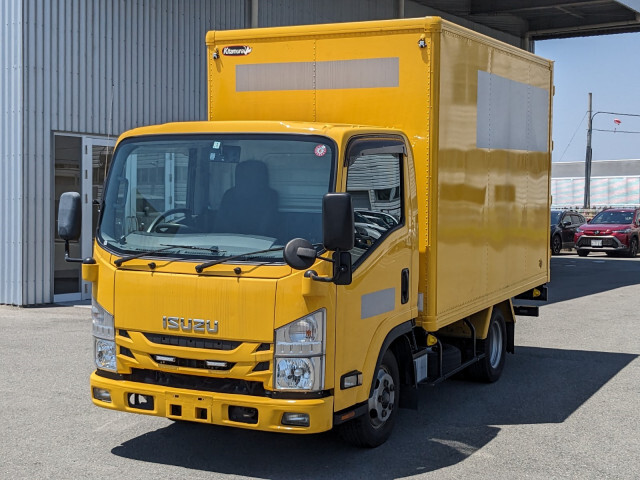 Isuzu ELF 2018