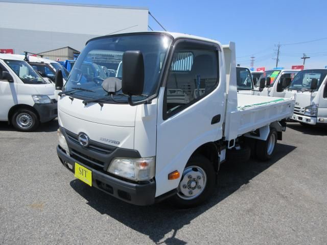 HINO DUTRO 2014