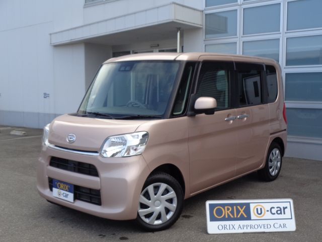 DAIHATSU TANTO 4WD 2017