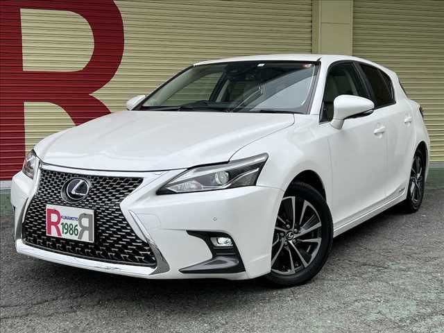 TOYOTA LEXUS CT200h 2018