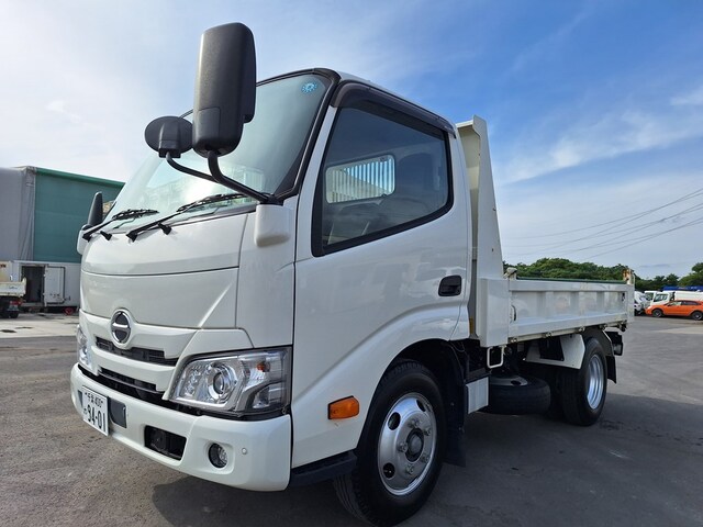 Hino DUTRO 2020