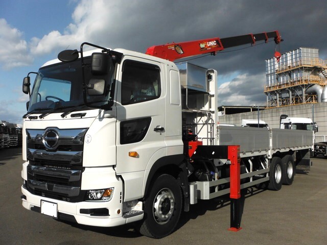 Hino PROFIA 2023