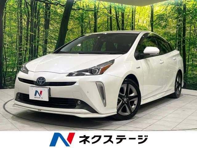 TOYOTA PRIUS 2019