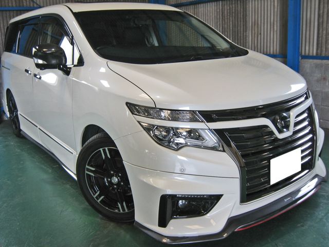 NISSAN ELGRAND  4WD 2016