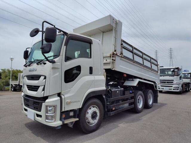 Isuzu GIGA 2019