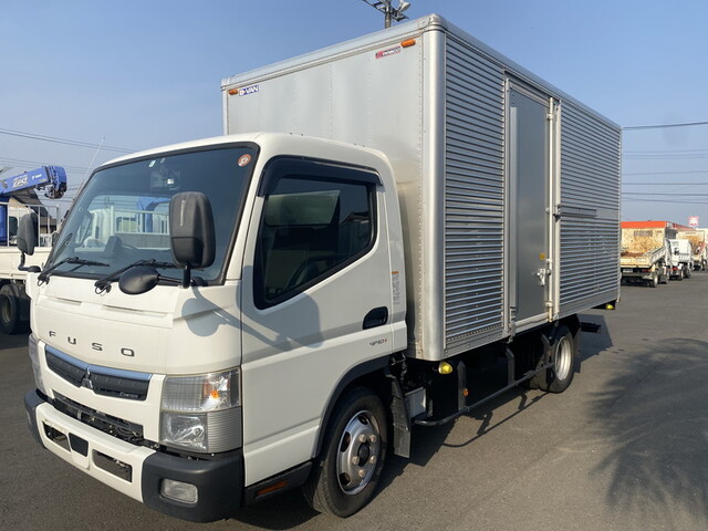 Mitsubishi CANTER 2021