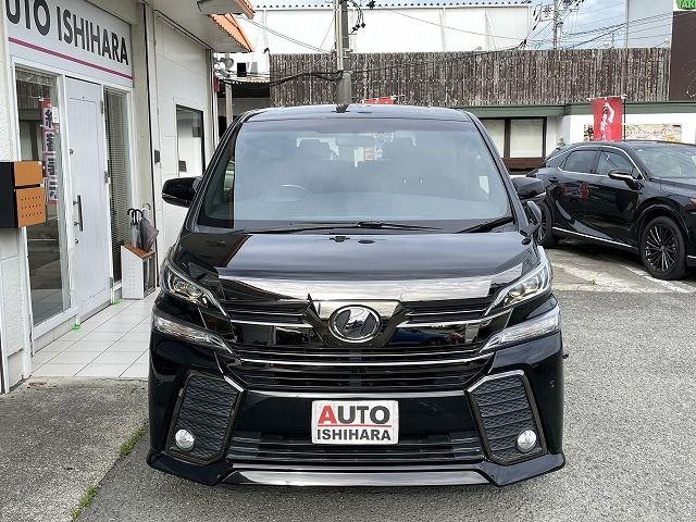 TOYOTA VELLFIRE 2017