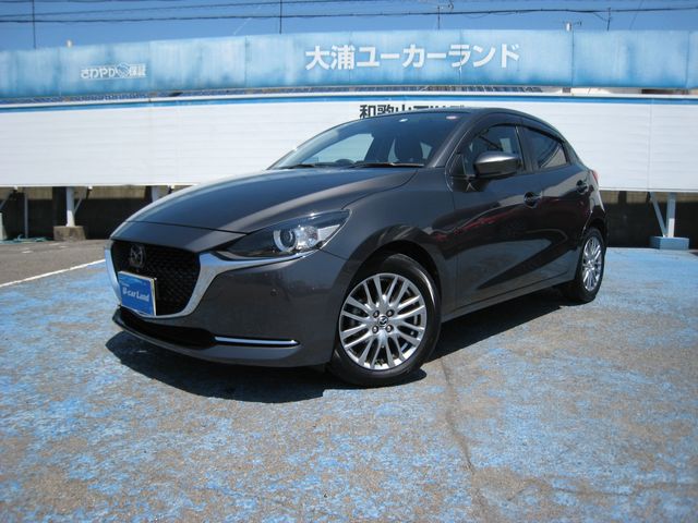 MAZDA 2 2019