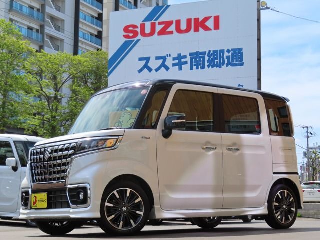 SUZUKI Spacia custom 4WD 2023