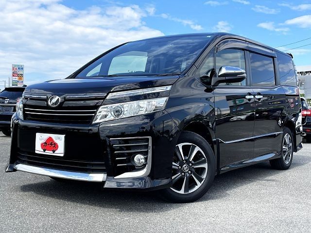 TOYOTA VOXY 2015