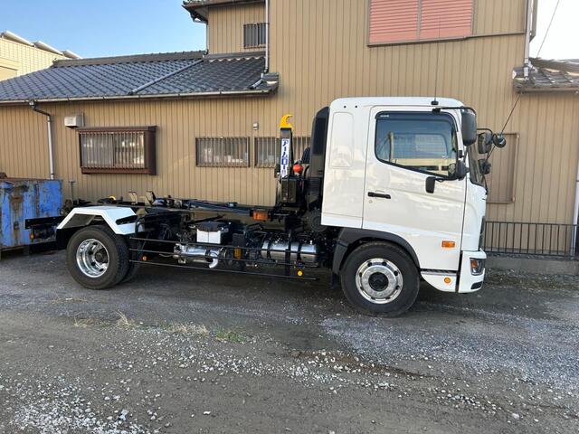 Hino RANGER 2023