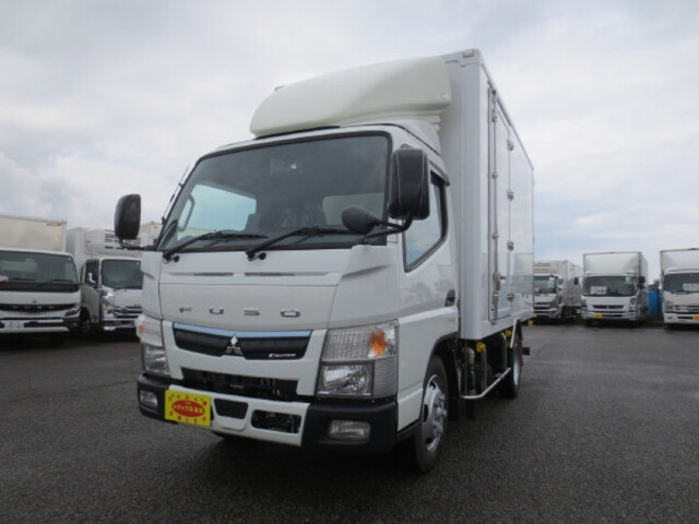 Mitsubishi CANTER 2021