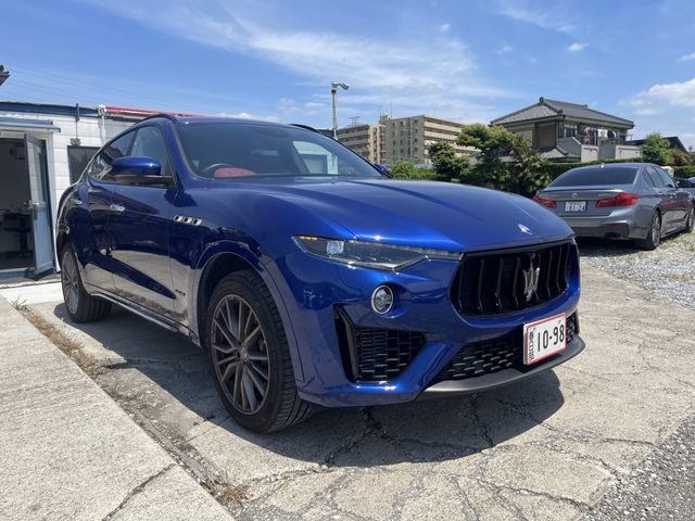 MASERATI Levante 2021