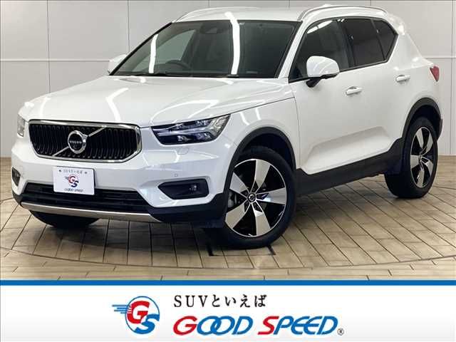 VOLVO XC40 2019