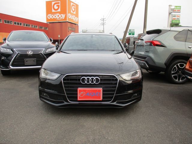 AUDI A4 AVANT 2014