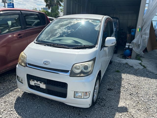 DAIHATSU MOVE CUSTOM 2007