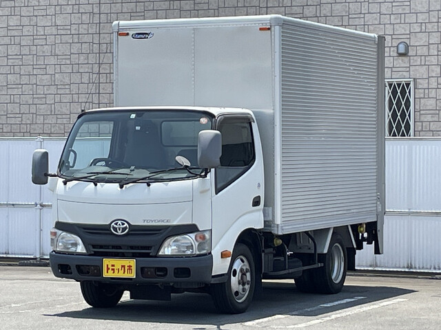 Toyota TOYOACE 2013